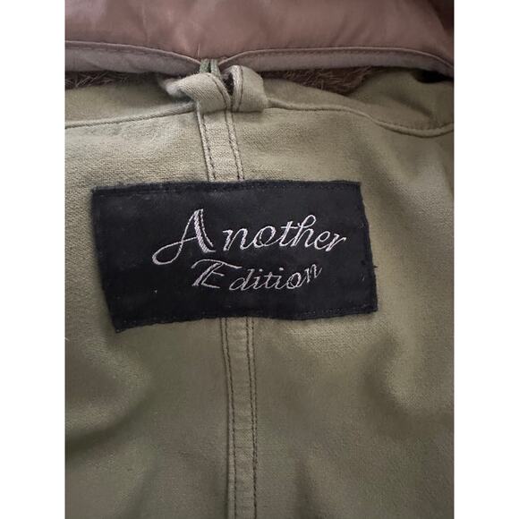 VINTAGE JAPANESE ARMY UTILITY JACKET FUR & SHEARLING LINED, HOODED S - Picture 12 of 12